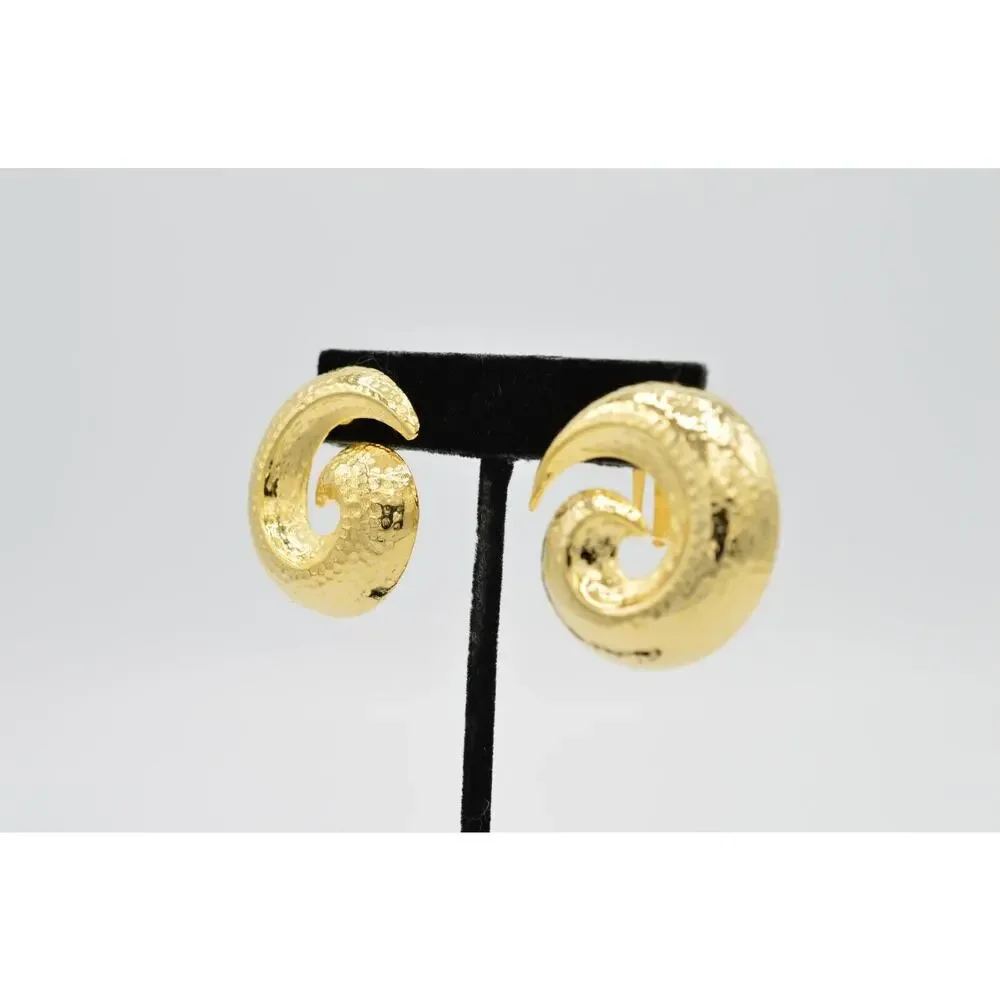 Vintage Clip On Earrings Shiny Brushed Gold Pebbled Swirl Chunky NOS 1980s 9L